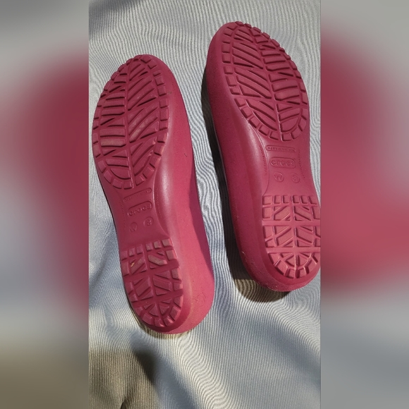 Crocs - Picture 2 of 2